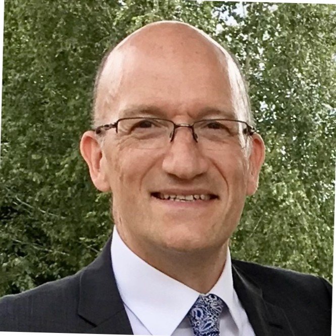 Dr Dominic Emery